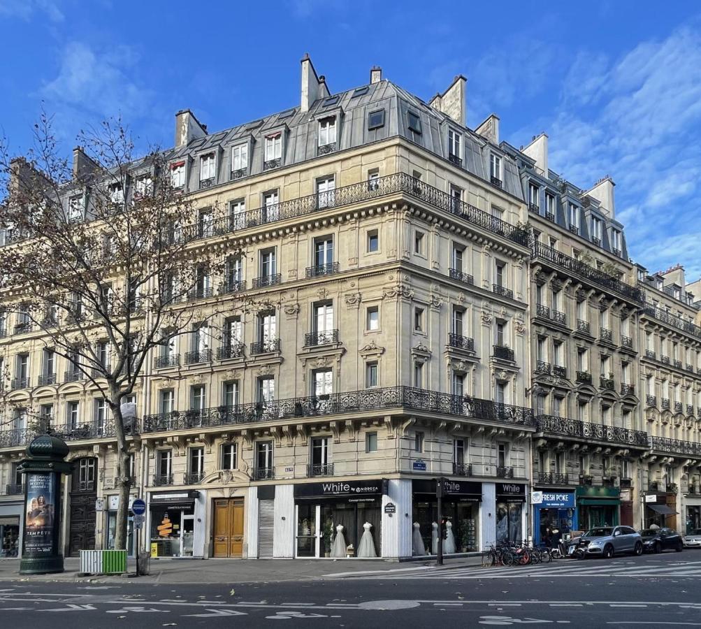 Bright And Homely 1 Bedroom Rooftop Apartment In The Marais In 파리 외부 사진